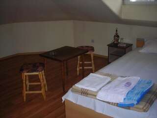 Хостелы ICO Hostel София Одноместный номер с общей ванной комнатой-14